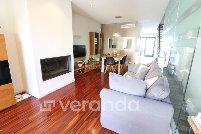 Foto e4543d1c-b187-4c30-b882-b764b63018e8. Casa adossada amb calefacció a Centre Ripollet