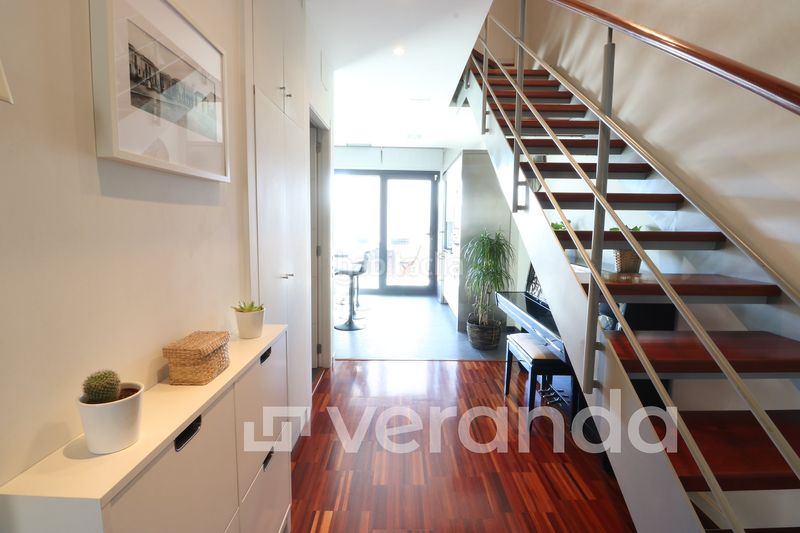 Foto f527c602-4ef3-41f1-bd39-aaa3f2f3ba39. Casa adossada amb calefacció a Centre Ripollet