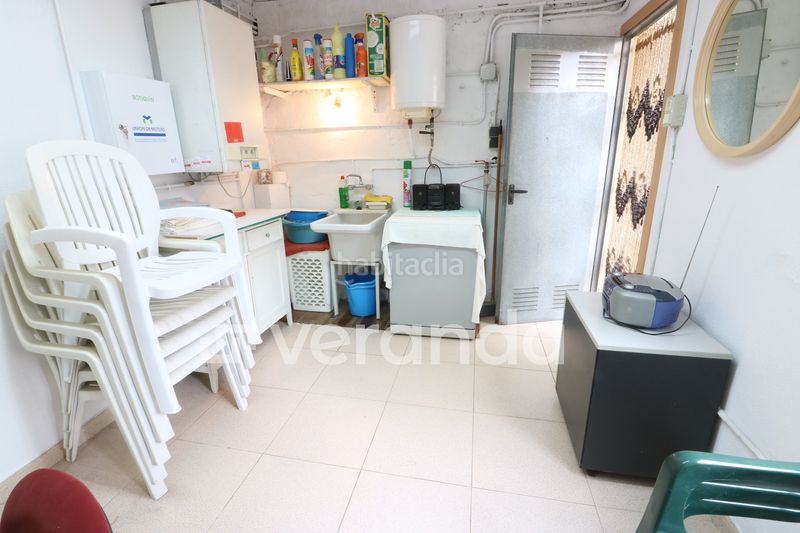 Foto 7a62d1a8-52e9-4c66-8046-617f8a00481d. Casa adossada amb aparcament a Centre Ripollet