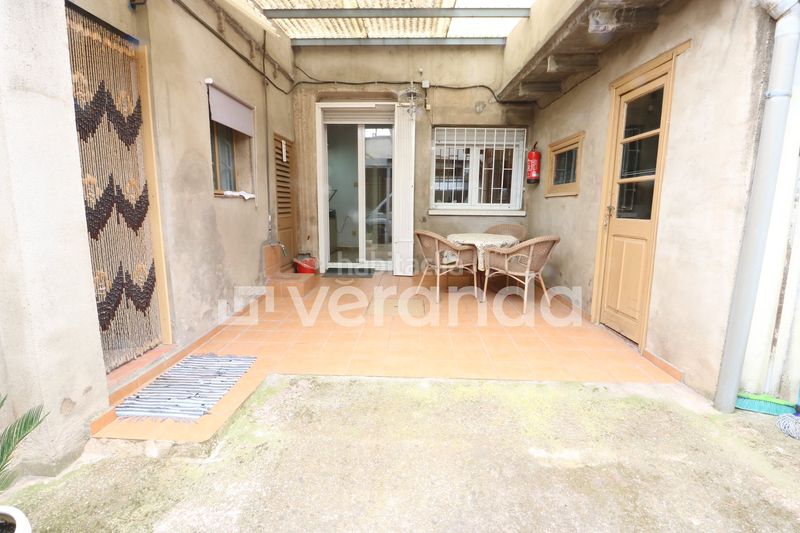 Foto d1451ced-767b-457f-9c02-10cb2058bca6. Casa adossada amb aparcament a Centre Ripollet