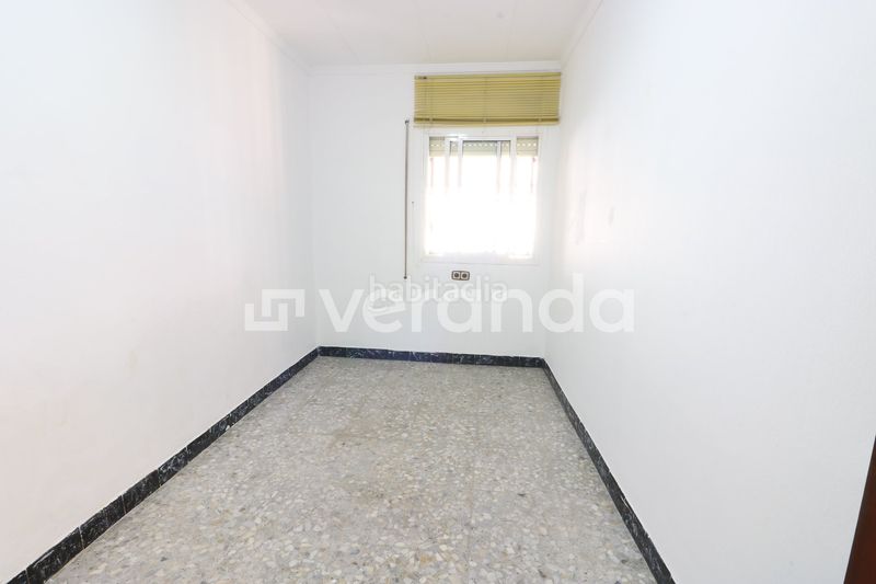 Foto 4b6372ae-ac2d-40c9-bc05-3d3ba4bd7733. Casa amb calefacció aparcament a Font Pudenta Montcada i Reixac