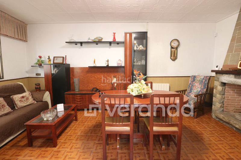Foto 9fb638c4-b5da-492a-b945-b68d70913771. Casa amb calefacció aparcament a Font Pudenta Montcada i Reixac