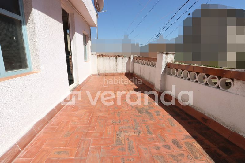 Foto b8d10fba-a1c6-4619-b566-aa3d45706e11. Casa amb calefacció aparcament a Font Pudenta Montcada i Reixac