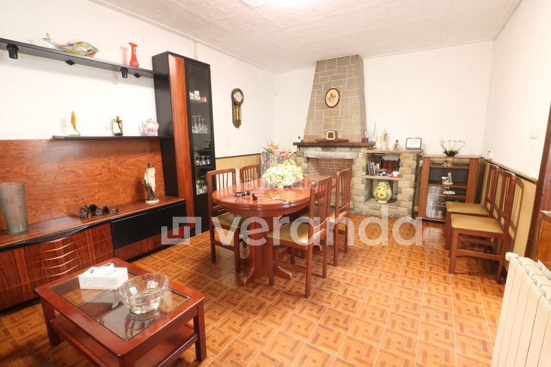 Foto f0c3735e-03ec-4818-aaa3-e6d4072c1b30. Casa amb calefacció aparcament a Font Pudenta Montcada i Reixac