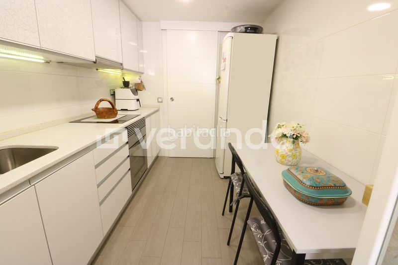 Foto 8148e557-9700-4c34-9a8f-a6bcdae406c3. Flat with heating parking in Can Clos-Pinetons Ripollet