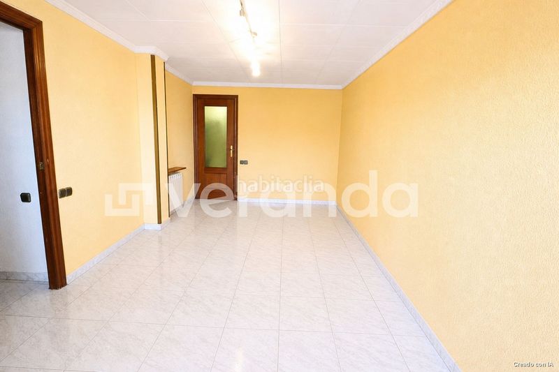 Foto b1399a79-49ff-4f23-919d-5d0d491f58bf. Àtic amb calefacció a Ajuntament-Maragall Ripollet