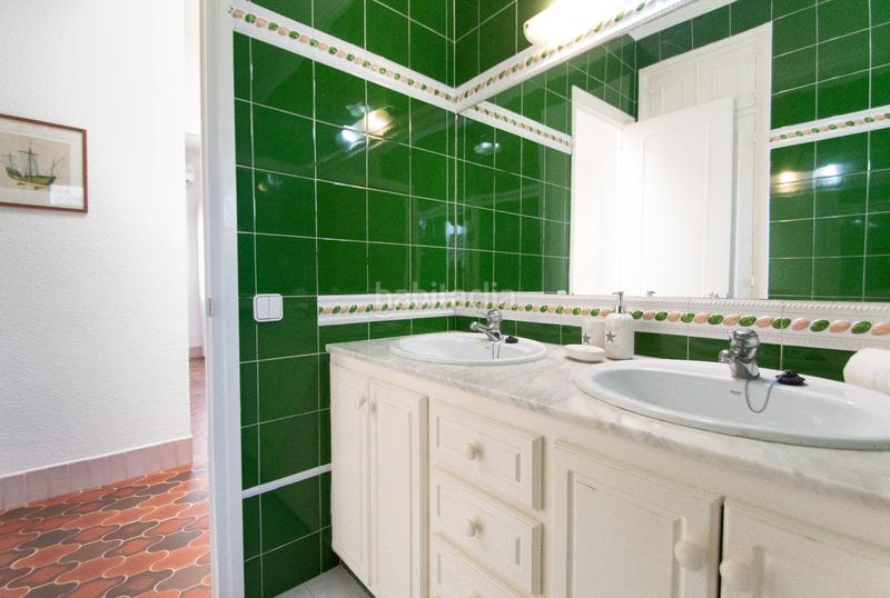 Foto 763a361c-6c67-4d4a-9e06-a528a6f23f2a. Casa adossada a avinguda de sa punta 24 a Cala Galdana Ferreries