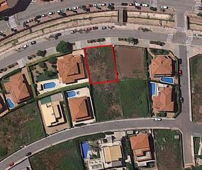 Terreny residencial  Son morera. Solar en tranquila zona residencial en ferreries