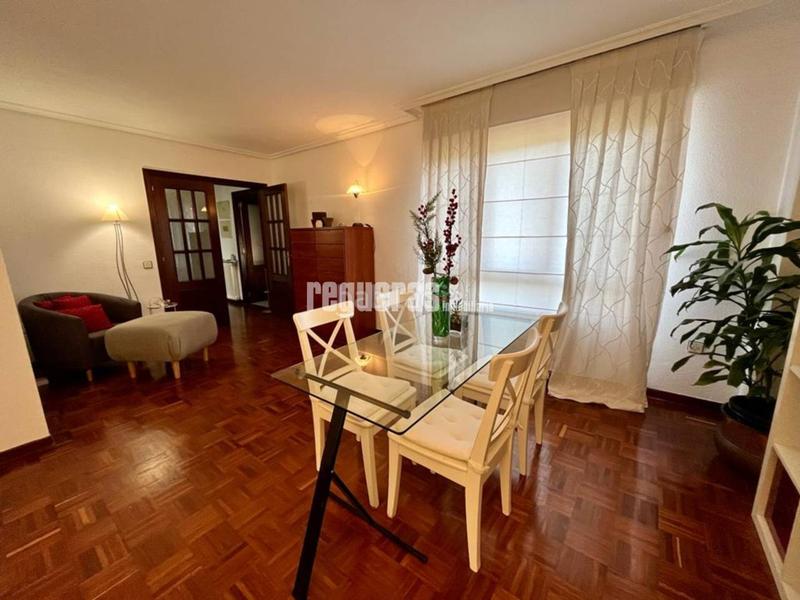 Foto 04292eff-06cc-4f85-8e25-ce0fb43cc40d. Location appartement avec chauffage dans El Carbayedo - El Quirinal Avilés