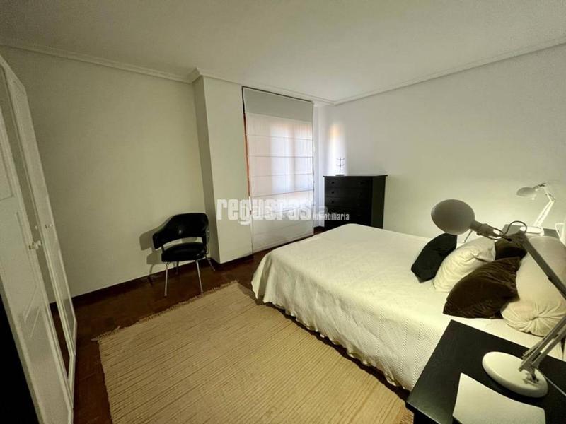 Foto a98d8745-18cf-49d7-8dbd-590689563077. Location appartement avec chauffage dans El Carbayedo - El Quirinal Avilés