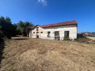 Masia  Iboya de arriba. Casa para rehabilitar con amplia finca en santiago de ambiedes g