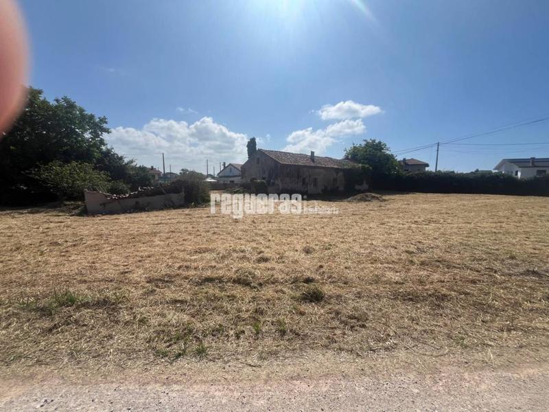 Foto e5e41e96-2136-4e6d-a315-87bc95fac327. Masia a Bocines-Nembro-Cardo Gozón