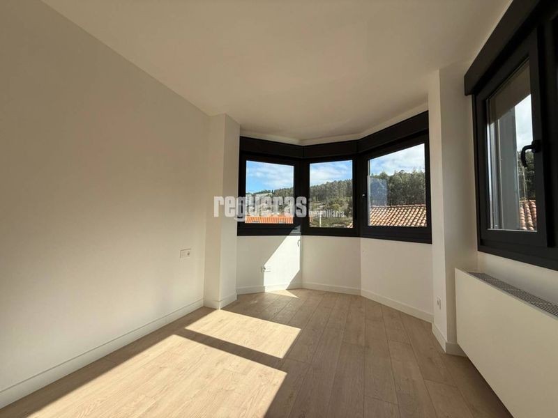 Foto 8bf7da19-fb34-4ff5-9160-e6c66bfee198. Xalet amb calefacció aparcament a Soto del Barco