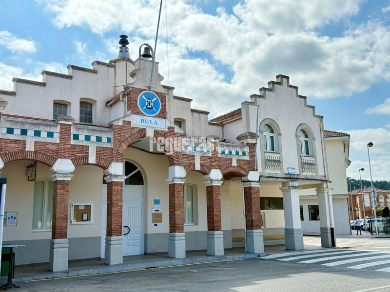 Foto bd890359-b3f5-4258-9bad-8a8ec4ed397b. Xalet amb calefacció aparcament a Soto del Barco