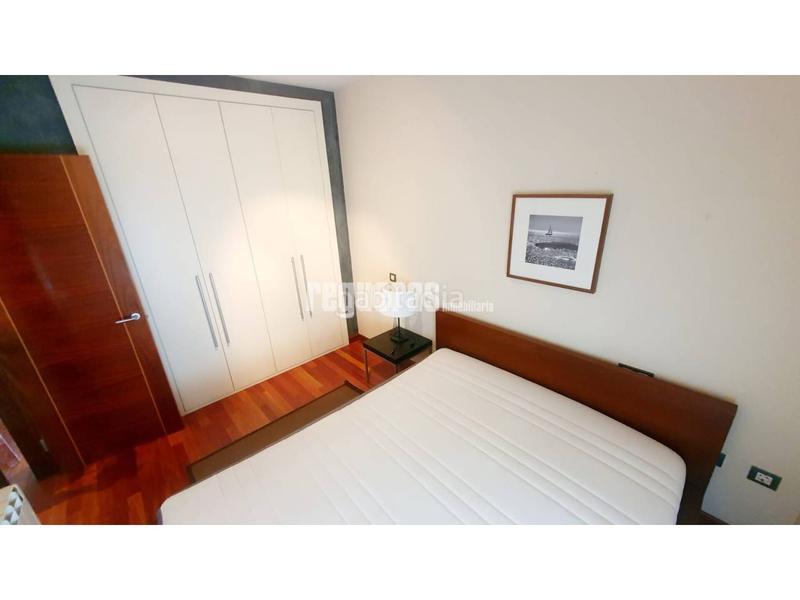 Foto 3496b3f3-173b-4909-b885-44fd2613bb6d. Apartamento  de lujo en calle la merced, en Gijón