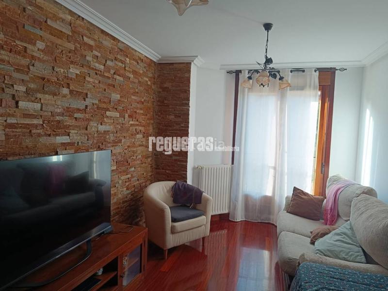 Foto 177d5b90-7093-49d2-8be4-dac0b72de9db. Alquiler piso alquiler en el alfaraz septiembre junio en Avilés