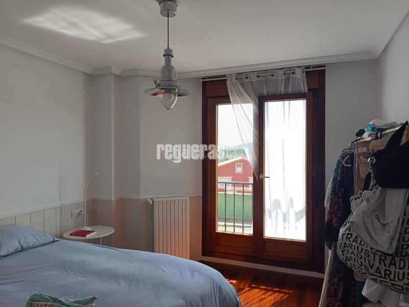 Foto fc97b50c-bc15-45ed-813e-2e2a2a15a87e. Rent flat with heating in El Carbayedo - El Quirinal Avilés
