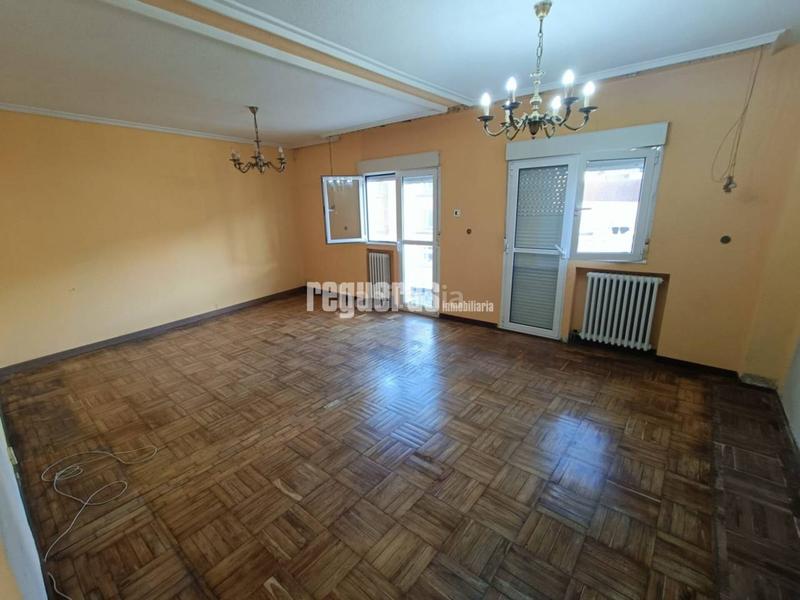 Foto a65f2c94-0f4e-456f-807f-ad5c1481b3b3. Appartement avec chauffage dans Centro Avilés