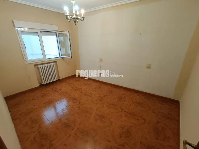 Foto d369a77c-8914-48d2-a18b-75bcc816c806. Appartement avec chauffage dans Centro Avilés