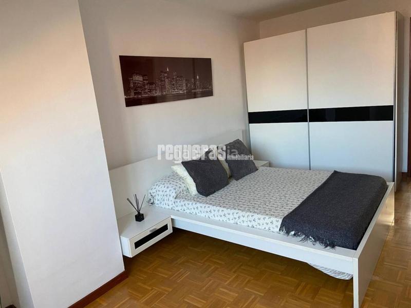 Foto 34b81251-f22c-4bb3-ae7e-fe92a15b4e20. Dúplex amb calefacció aparcament piscina a Coto Carcedo Castrillón