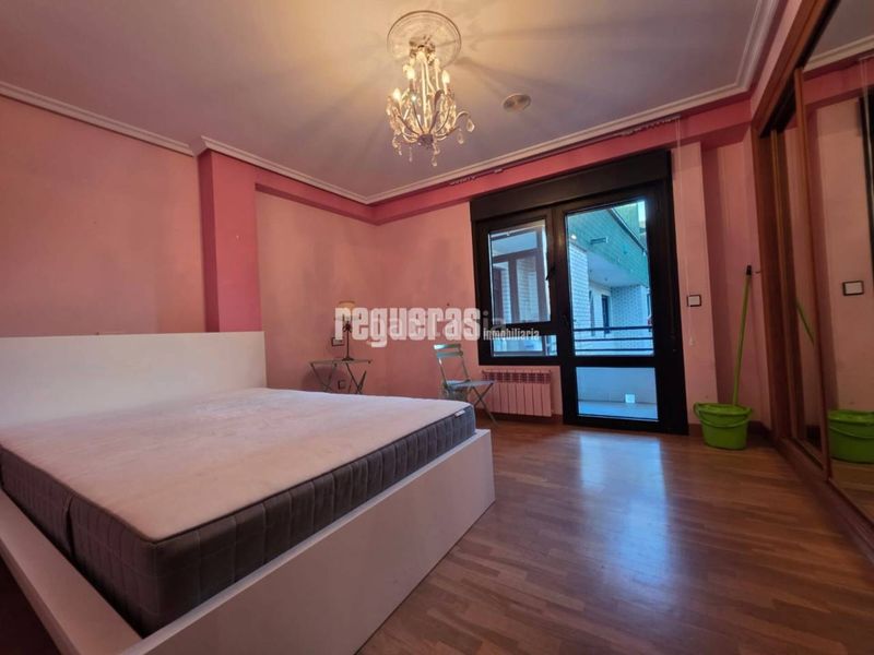Foto bdaa4e8d-37f2-4ba6-bc65-767bf7b76d03. Location attique avec chauffage dans Centro Avilés
