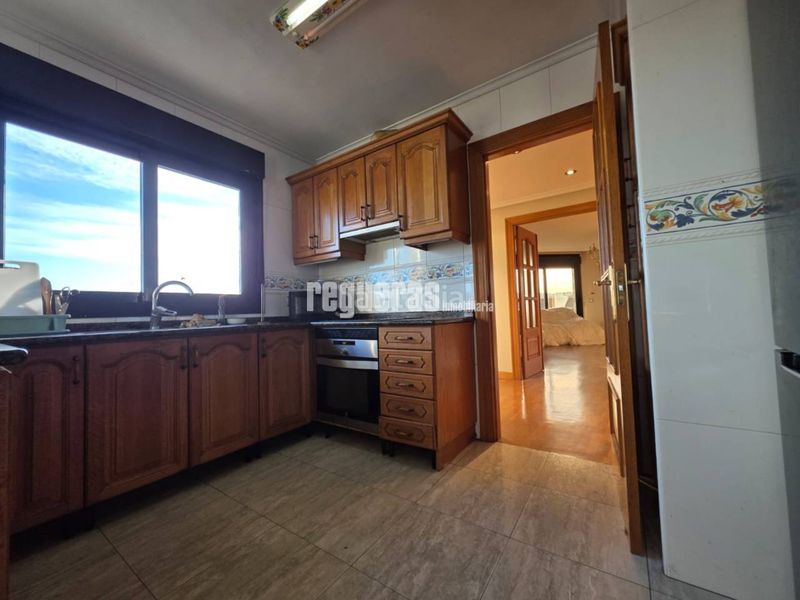 Foto d8bf8a42-004a-46d6-bfff-e5ae42b7f76d. Location attique avec chauffage dans Centro Avilés