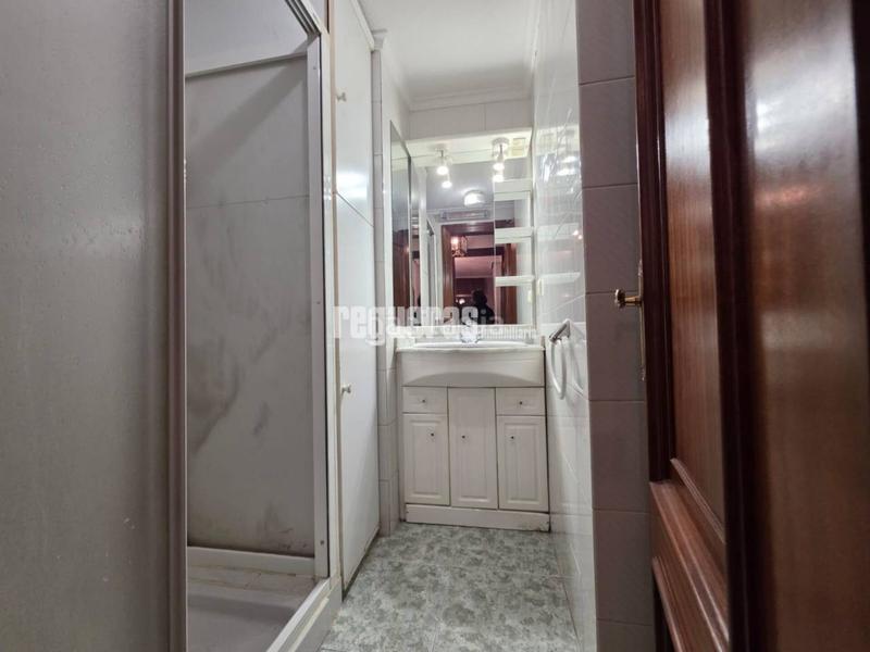 Foto 8e692d54-ebbf-4b6a-bd4d-4bb57602455c. Flat with heating parking in Centro Avilés