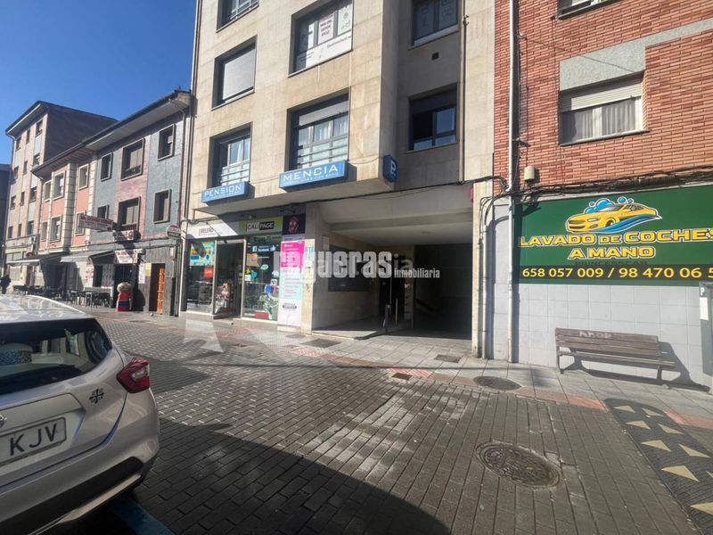 Foto 785c84d4-71ac-4d82-9057-64c6670bdb2e. Aparcament cotxe a avenida gijón 7 a Lugones Siero