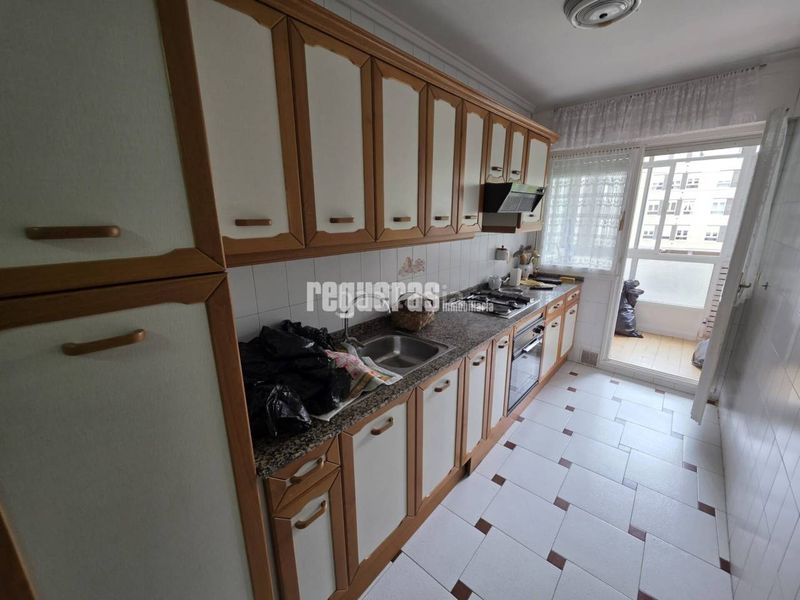 Foto 5daee850-fe34-4433-b757-f984ac013a17. Pis amb calefacció aparcament a Villalegre - La Luz Avilés