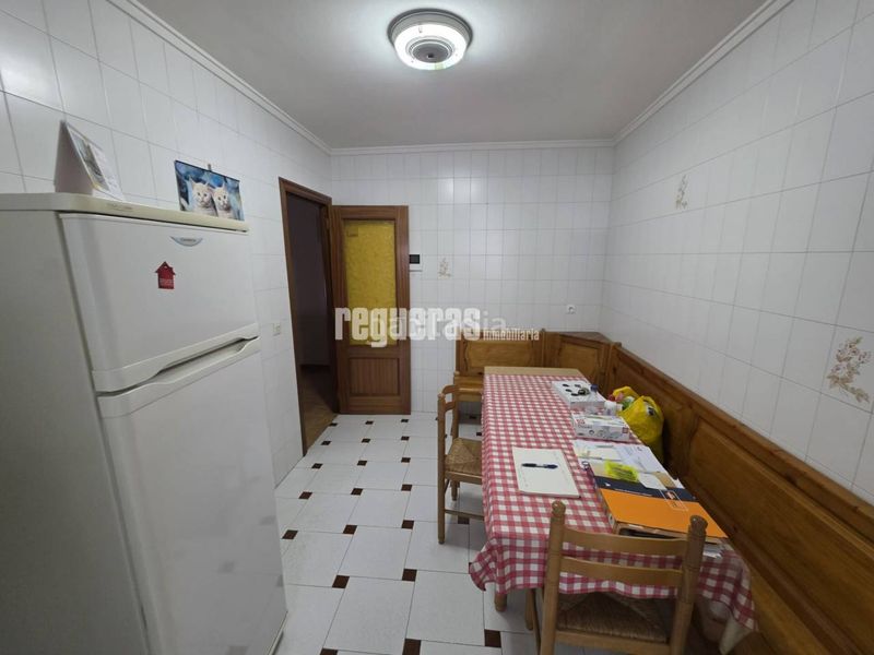 Foto 97563870-a2d3-4f39-927e-8696a9959f3b. Pis amb calefacció aparcament a Villalegre - La Luz Avilés