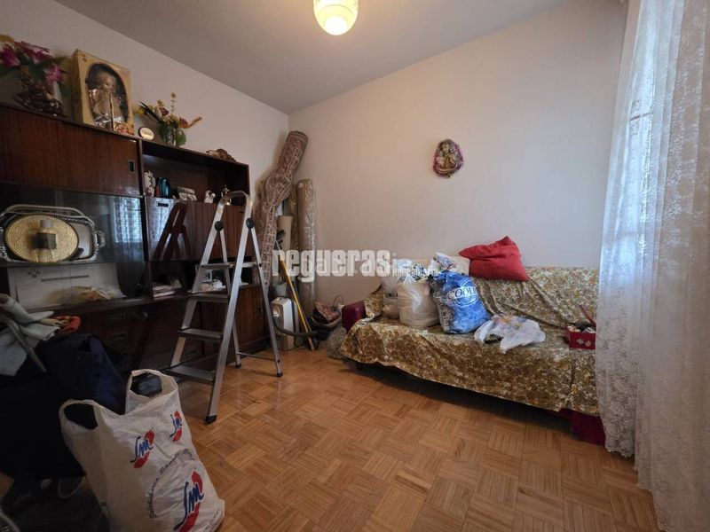 Foto a0dbbc2d-9bbb-4790-8dd0-8fb7dac1398c. Pis amb calefacció aparcament a Villalegre - La Luz Avilés