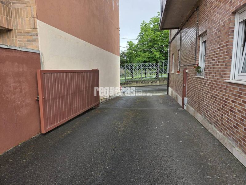 Foto 0b3380a5-2a6e-4748-9562-4224e00be781. Apartament amb calefacció aparcament a Villalegre - La Luz Avilés