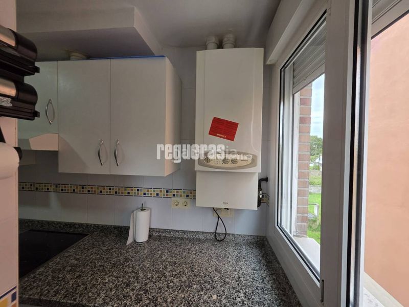 Foto 2f16b7ab-ab65-493b-924e-e5b0f6af46f4. Apartament amb calefacció aparcament a Villalegre - La Luz Avilés