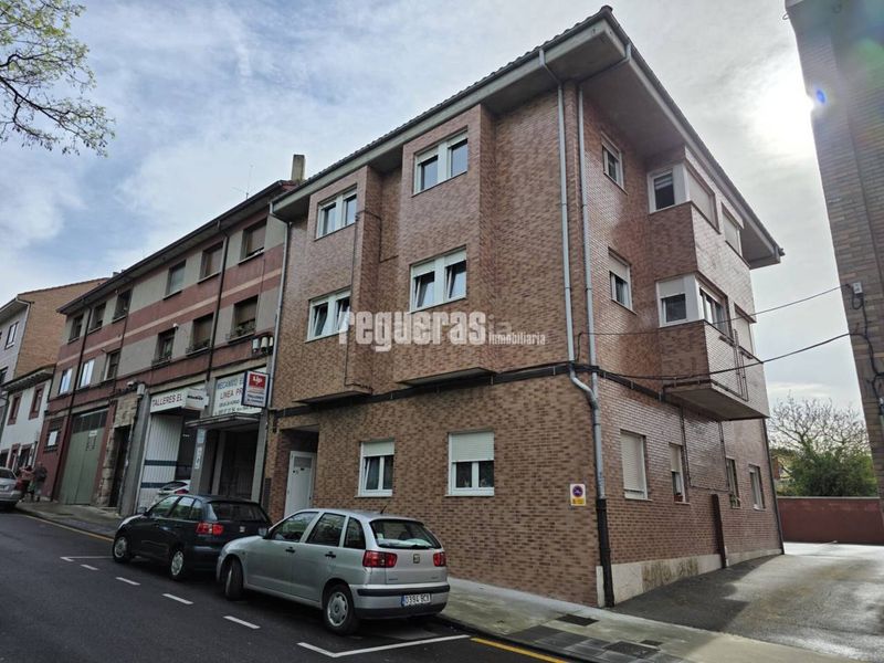 Foto b7353646-4eb7-4f80-a670-24269f20bb20. Apartament amb calefacció aparcament a Villalegre - La Luz Avilés