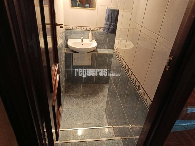 Foto eab875e4-8d02-4023-97e1-cc2eaf8a4fdb. Casa amb calefacció aparcament a Corvera de Asturias
