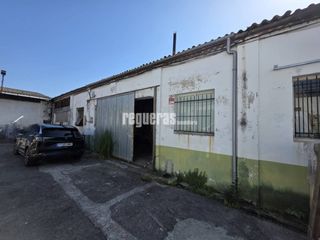 Miete Fabrikhalle  Travesia industria. Nave alquiler avilés