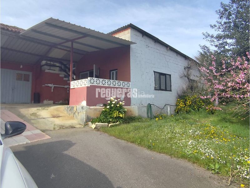 Foto 855e5ead-f6d1-41fa-9222-6c2038e250fa. Casa amb calefacció aparcament a Pravia