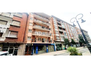 Lloguer Pis  Calle palacio valdes. Alquiler en avilés centro visitas a partir de julio