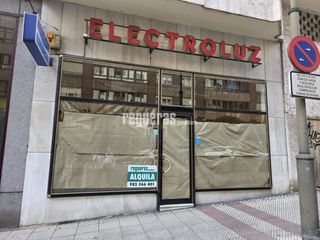 Miete Geschäftsraum  Calle josé antonio rodríguez. Local en alquiler centro de avilés