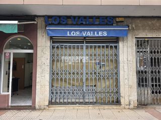 Local Comercial a Calle Prado