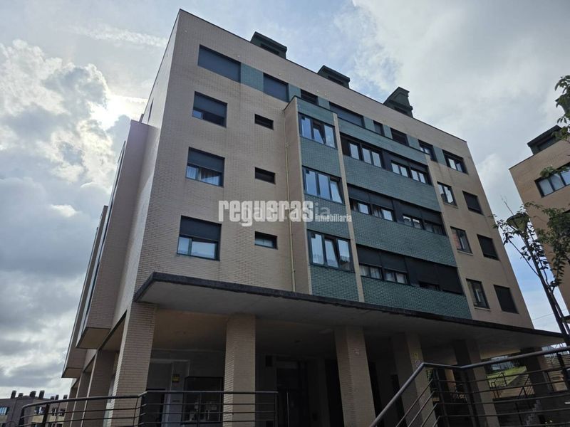 Foto 529e55b1-3e2a-49e5-b918-80edefb768f9. Duplex avec chauffage dans Jardín de Cantos - El Nodo Avilés