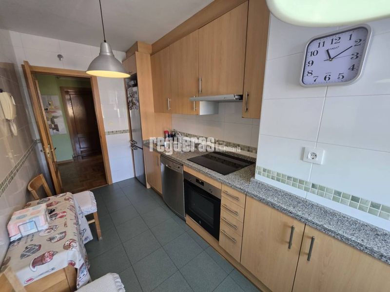 Foto 89ff6ea2-a312-4847-951f-d8d280162a31. Duplex avec chauffage dans Jardín de Cantos - El Nodo Avilés