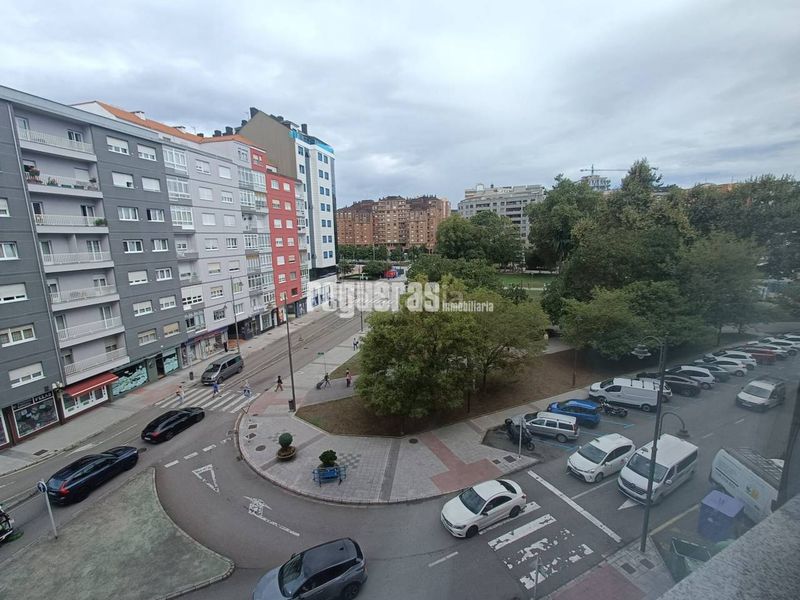 Foto f99c2d07-fe28-4920-87e3-958941f86f74. Lloguer pis amb calefacció a Centro Avilés