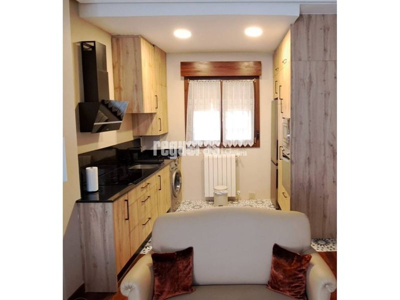 Foto 49f5a49d-1319-4554-81b1-56c5158a03e0. Lloguer apartament amb calefacció a Centro Gijón