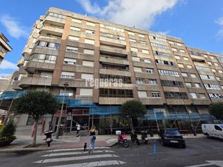 Attique  Calle josé antonio rodríguez. Ático en venta en el centro de avilés con terraza de 40 m, garaj