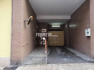 Affitto Posto auto  Calle juan xxiii. Alquiler de garaje en  juan xxiii  avilés