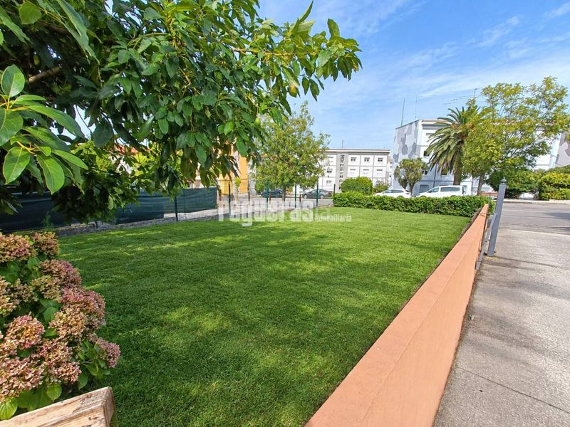 Foto 8fb07fd5-c3c4-40c2-ab0c-d28d409001c2. Location maison avec chauffage parking dans El Carbayedo - El Quirinal Avilés