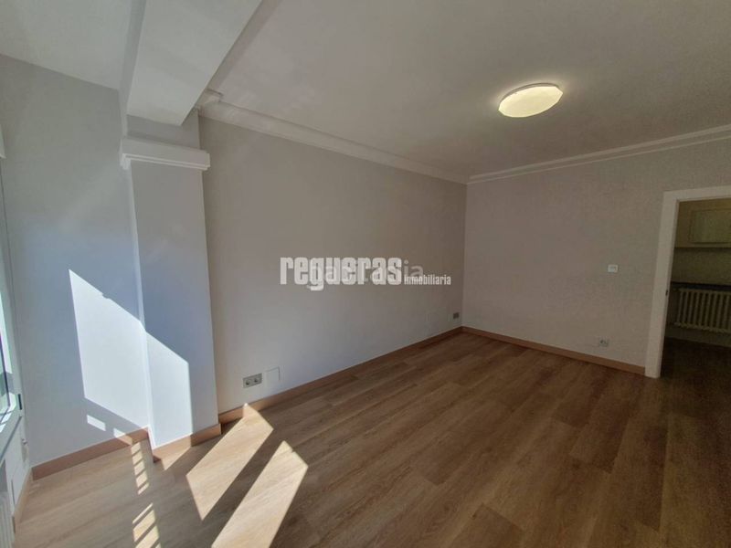 Foto d2b909e8-c1b1-4003-977b-671bdb030d7c. Lloguer pis amb calefacció a Centro Avilés