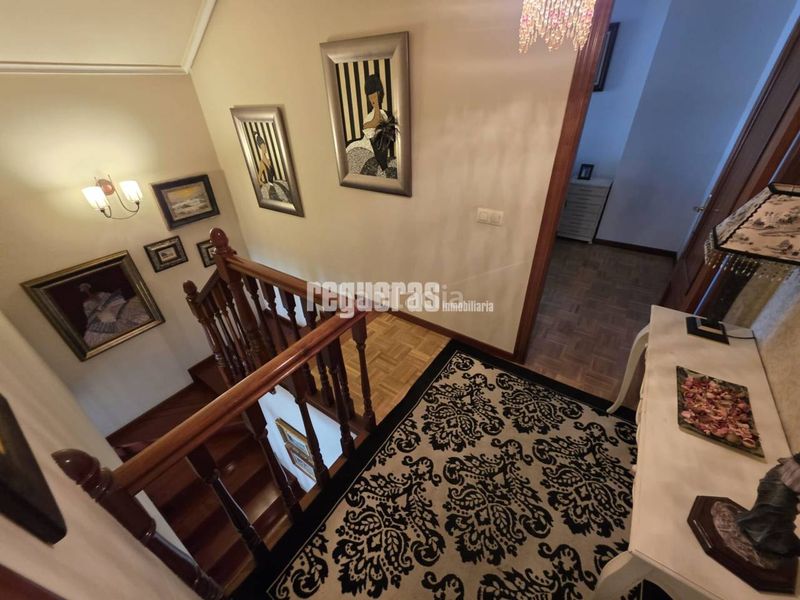 Foto 1093f4bc-2367-4c3c-9d25-f861f879fc79. Dúplex espectacular dúplex en venta en calle fernández corujedo en Corvera de Asturias