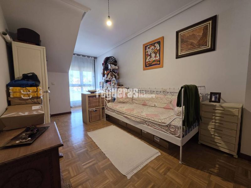 Foto 6159a1da-d0c5-426a-a1bb-bee81aa15f37. Dúplex espectacular dúplex en venta en calle fernández corujedo en Corvera de Asturias